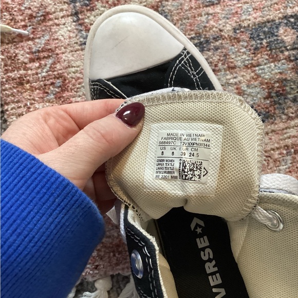 High Top Converse - Picture 4 of 4